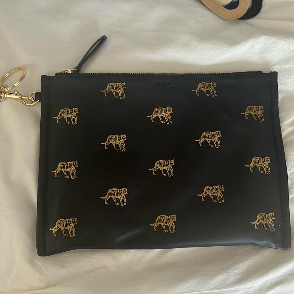 Vince Camuto large wristlet